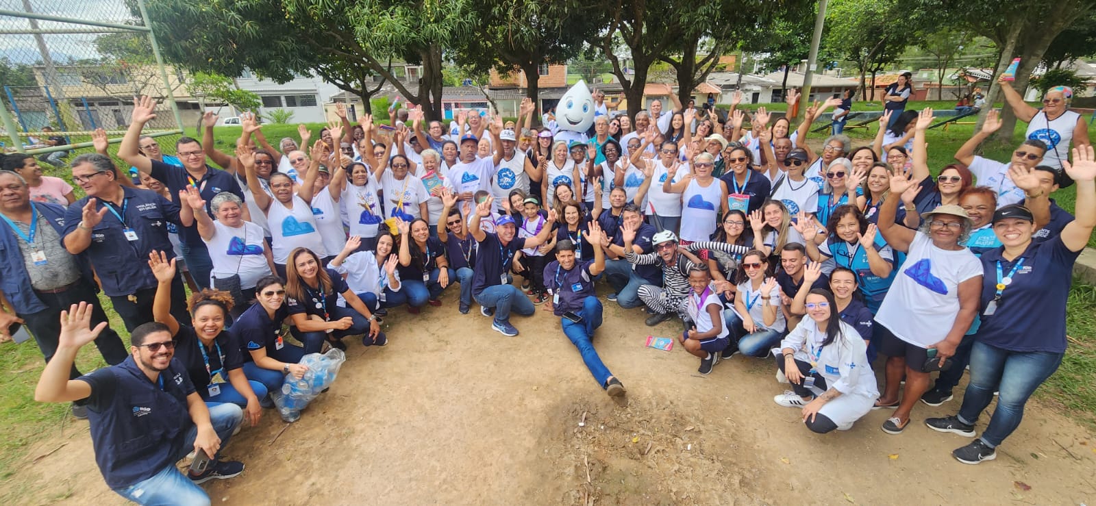 CAMINHADA DE CONSCIENTIZAÇÃO DA ARBOVIROSE CMS CYRO DE MELLO