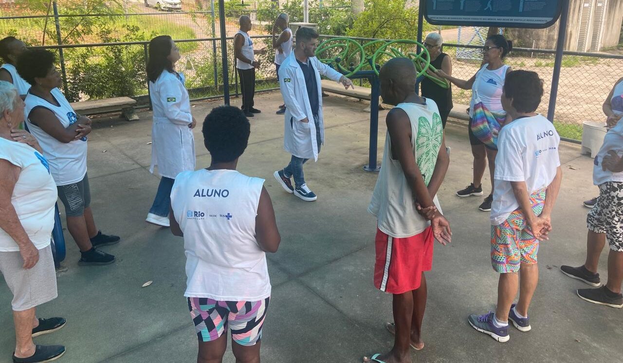 Orientações no CMS Cyro de Mello