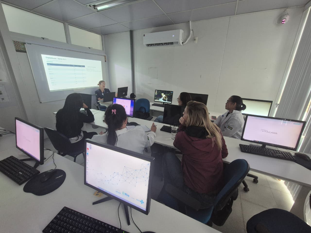 Treinamento com a Equipe de Odontologia da CFWB